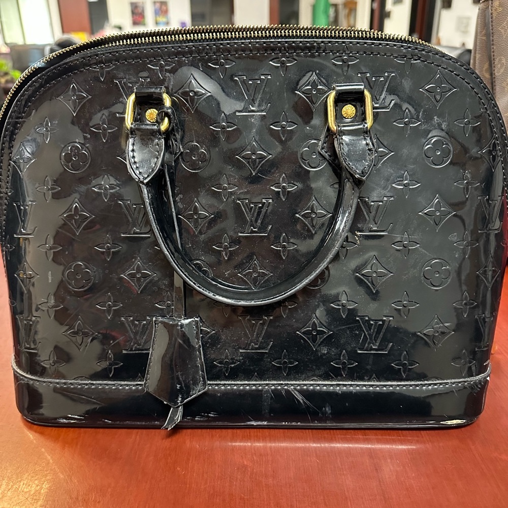 Louis Vuitton Bag